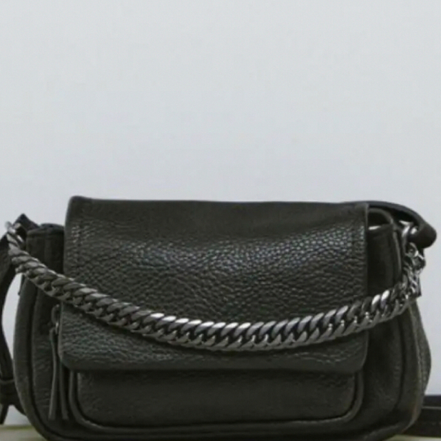 ZARA(ザラ)のZARAチェーンバッグ レディースのバッグ(ショルダーバッグ)の商品写真
