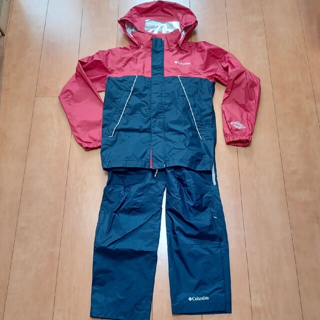 Columbia(コロンビア)のColumbia レインスーツ 140センチ キッズ/ベビー/マタニティのキッズ服男の子用(90cm~)(その他)の商品写真