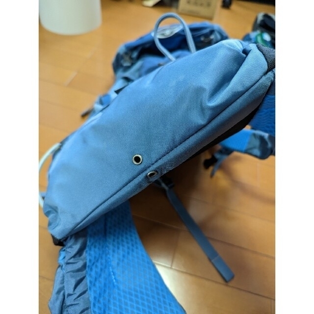 Osprey(オスプレイ)のOSPREY kestrel28 ブルー スポーツ/アウトドアのアウトドア(登山用品)の商品写真