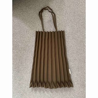 ISSEY MIYAKE(トートバッグ)のフリマアイテム一覧 ISSEY MIYAKE(トートバッグ)のフリマアイテム一覧