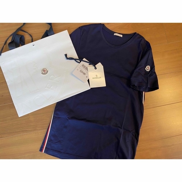 MONCLER(モンクレール)のMONCLER モンクレール　Tシャツ メンズのトップス(Tシャツ/カットソー(半袖/袖なし))の商品写真