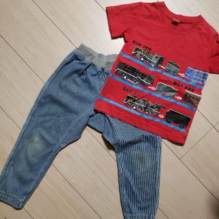 ユニクロ(UNIQLO)のキッズ服上下セット(Tシャツ/カットソー)