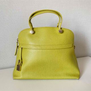 フルラ(Furla)の【美品】フルラ　パイパー　ショルダーバッグ(ハンドバッグ)