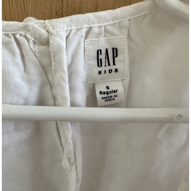 GAP Kids(ギャップキッズ)のギャップキッズ  トップス 120サイズ キッズ/ベビー/マタニティのキッズ服女の子用(90cm~)(Tシャツ/カットソー)の商品写真