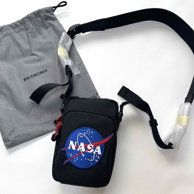 Balenciaga - バレンシアガ NASA フォンフォルダー ショルダーバッグ コラボ メンズの通販 by select blue