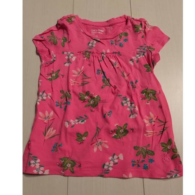 babyGAP(ベビーギャップ)のベビー服 セット キッズ/ベビー/マタニティのキッズ服女の子用(90cm~)(Tシャツ/カットソー)の商品写真