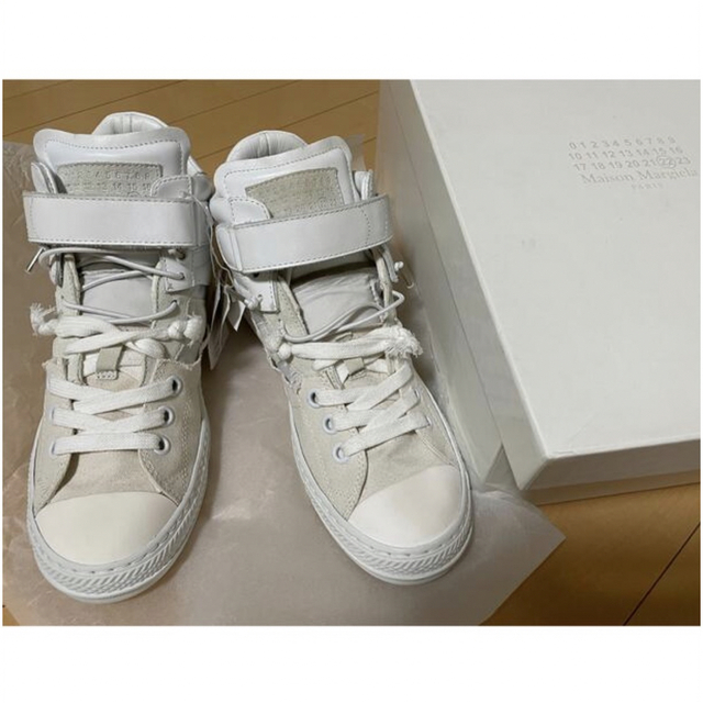 Maison Martin Margiela(マルタンマルジェラ)の【正規品】マルジェラ　スニーカー メンズの靴/シューズ(スニーカー)の商品写真