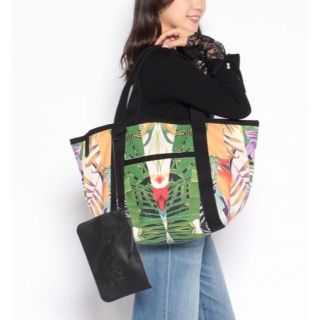 デシグアル(DESIGUAL)の新品✨未使用　定価15,800円　お洒落💖コットン　トートバッグ　大特価‼️(トートバッグ)