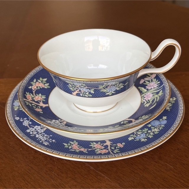 WEDGWOOD - 【黒壺美品】ウェッジウッド☆ブルーサイアム☆トリオ①の