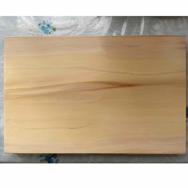 木材　端材　一枚板 インテリア/住まい/日用品のキッチン/食器(収納/キッチン雑貨)の商品写真