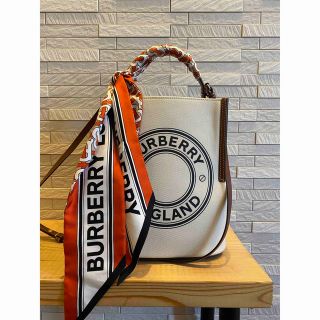 バーバリー(BURBERRY)のBURBERRY バーバリー　ロンドン　キャンバス　バケットバッグ　スカーフ付き(ショルダーバッグ)