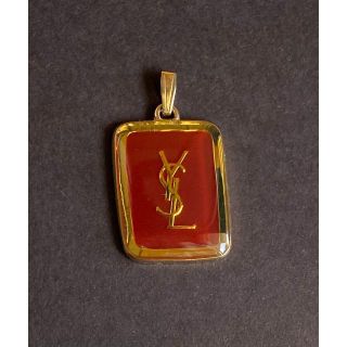 イヴサンローラン(Yves Saint Laurent)のイヴ・サンローラン　ビンテージ  ロゴ　ネックレス　レッド(ネックレス)