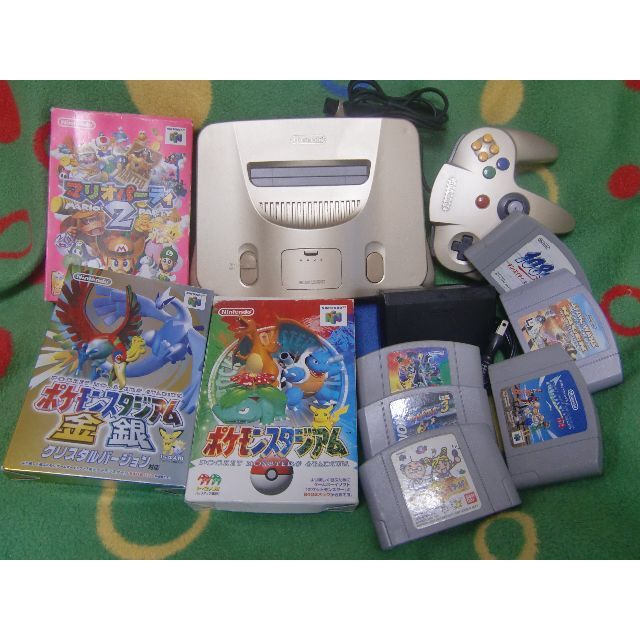 NINTENDO 64 - ニンテンドウ64 ゴールド本体 ゲーム9本セットの通販 by ...