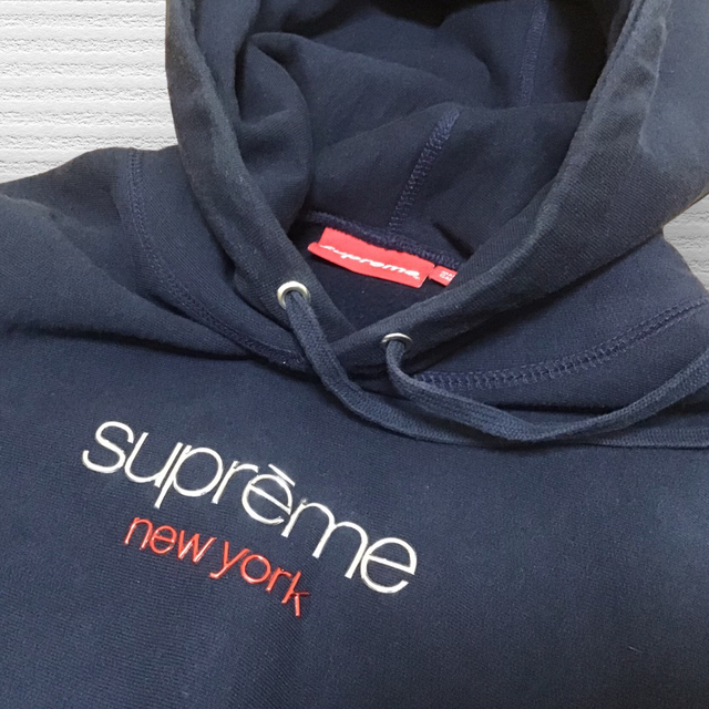 【超人気モデル.匿.翌送】supreme Chrome Classic パーカー