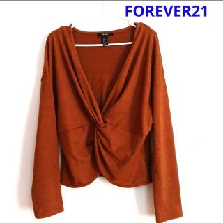 フォーエバートゥエンティーワン(FOREVER 21)のフロントクロス トップス レディースSサイズ 長袖 ブラウン FOREVER21(カットソー(長袖/七分))