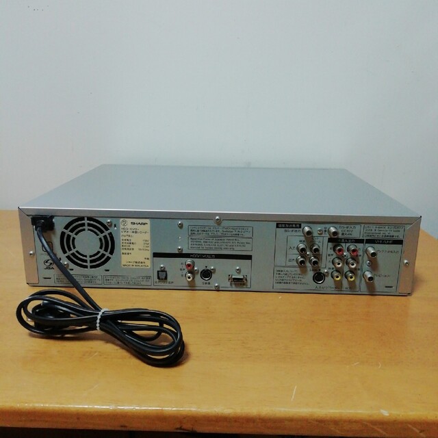 訳あり)SHARP HDD/DVD/VHSレコーダー【DV-TR11】 訳あり)SHARP HDD/DVD/VHSレコーダー【DV-TR11】