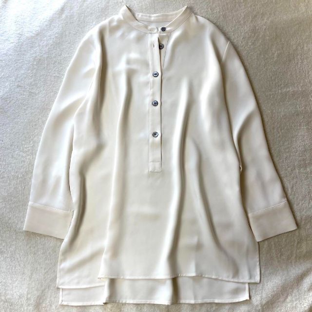 美品❗️ドゥクラッセ ブラウス