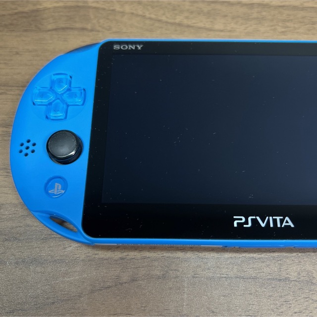 PlayStation Vita(プレイステーションヴィータ)のPlayStation Vita PCH-2000 ZA23 アクアブルー 本体 エンタメ/ホビーのゲームソフト/ゲーム機本体(携帯用ゲーム機本体)の商品写真