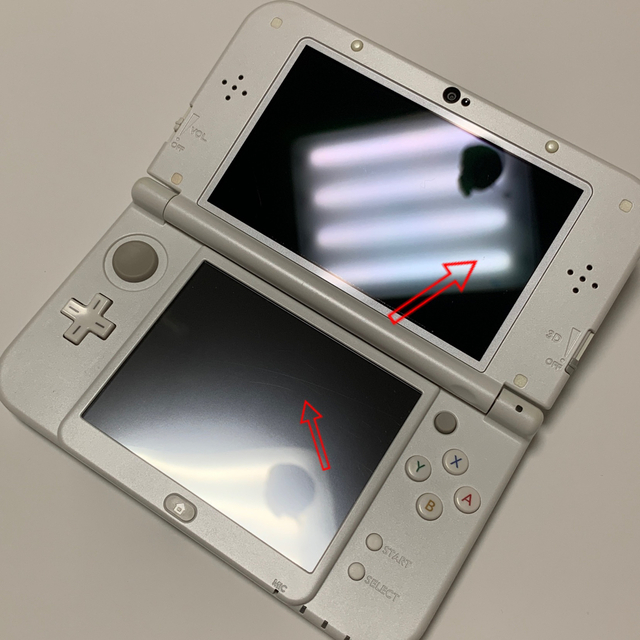 Newニンテンドー3DS LL パールホワイト 本体 ACアダプター エンタメ/ホビーのゲームソフト/ゲーム機本体(携帯用ゲーム機本体)の商品写真