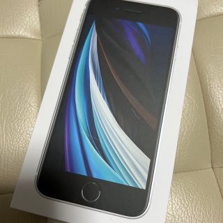 アイフォーン(iPhone)のiPhone SE2 64GB ブラック simフリー 美品(スマートフォン本体)