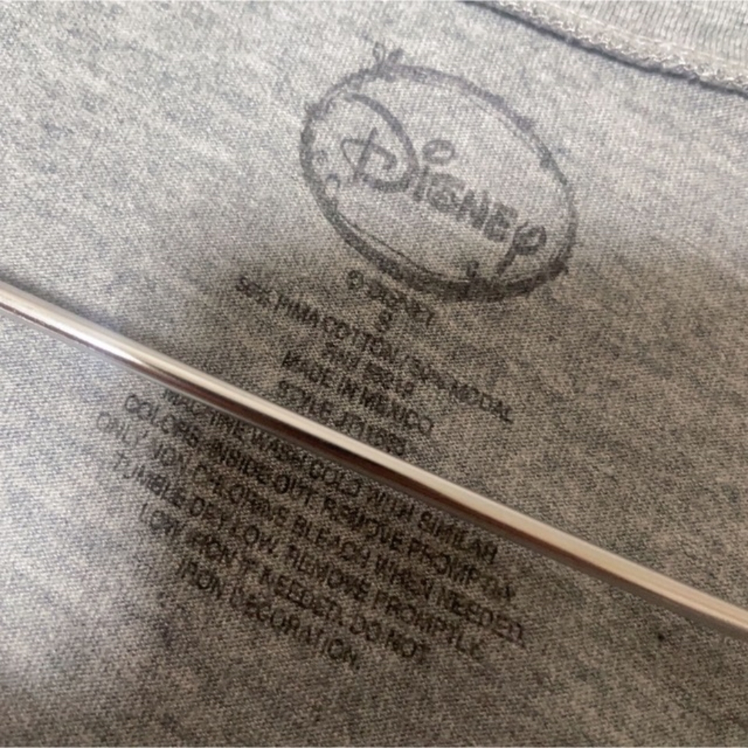 Disney(ディズニー)の専用　Tシャツ2着 レディースのトップス(Tシャツ(半袖/袖なし))の商品写真