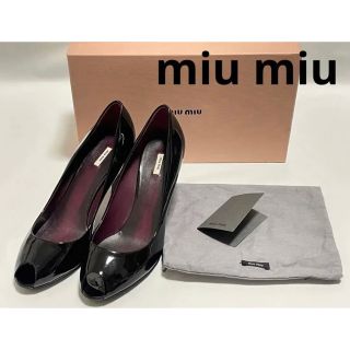 ミュウミュウ エナメルパンプスの通販 100点以上 | miumiuを買うならラクマ
