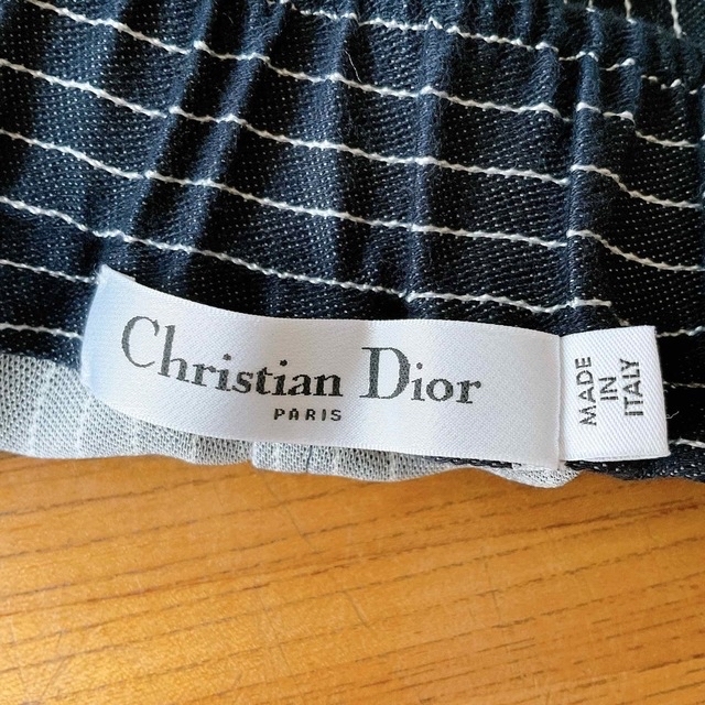 Christian Dior(クリスチャンディオール)のChristian Dior ミディスカート　34 ディオール　 レディースのスカート(ロングスカート)の商品写真