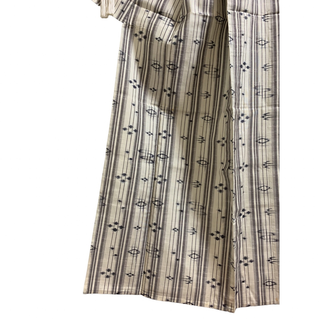 566.【逸品・単衣】□沖縄県伝統工芸品 琉球絣 ミジ・フム