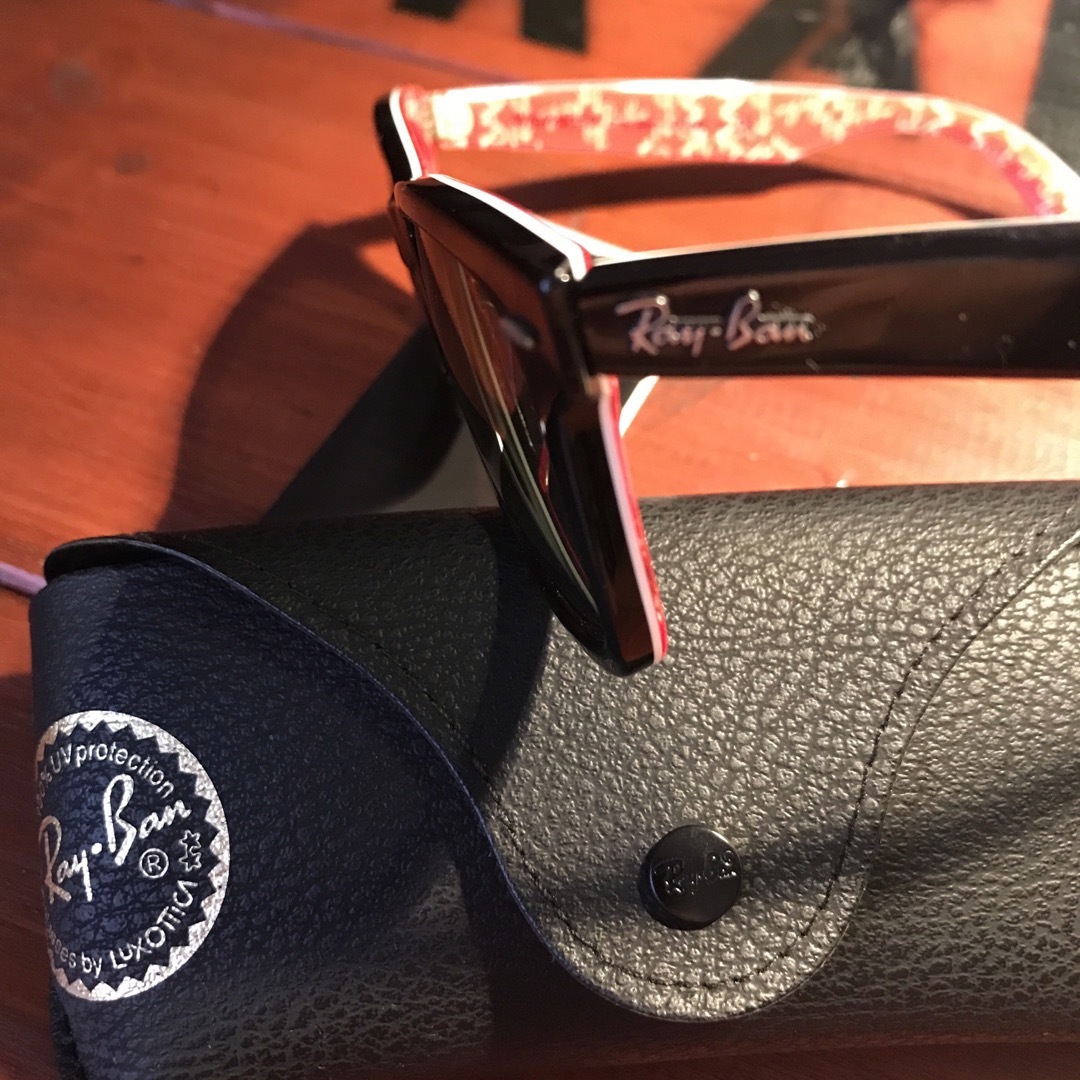 Ray-Ban(レイバン)のRAY-BAN レイバン  ウェイファーラーフルフィット　国内正規品　美品 メンズのファッション小物(サングラス/メガネ)の商品写真