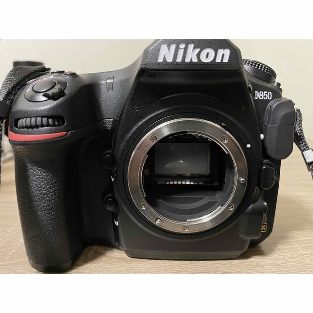 Nikon D850本体 + レンズ3本セット