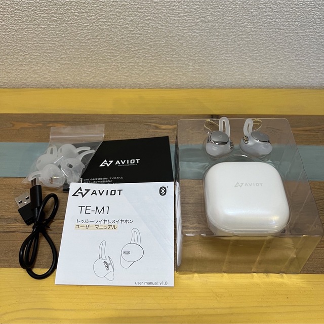 ☆AVIOT TE-M1 ながら聴き　イヤホン スマホ/家電/カメラのオーディオ機器(ヘッドフォン/イヤフォン)の商品写真