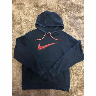 ナイキ(NIKE)のNIKE パーカー(パーカー)