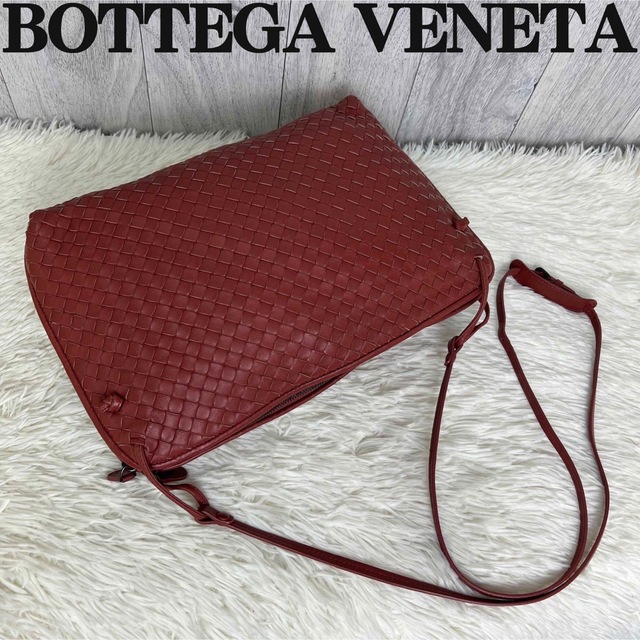 Bottega Veneta - 人気♡美品♡ボッテガヴェネタ イントレチャート レザー ショルダーバッグ