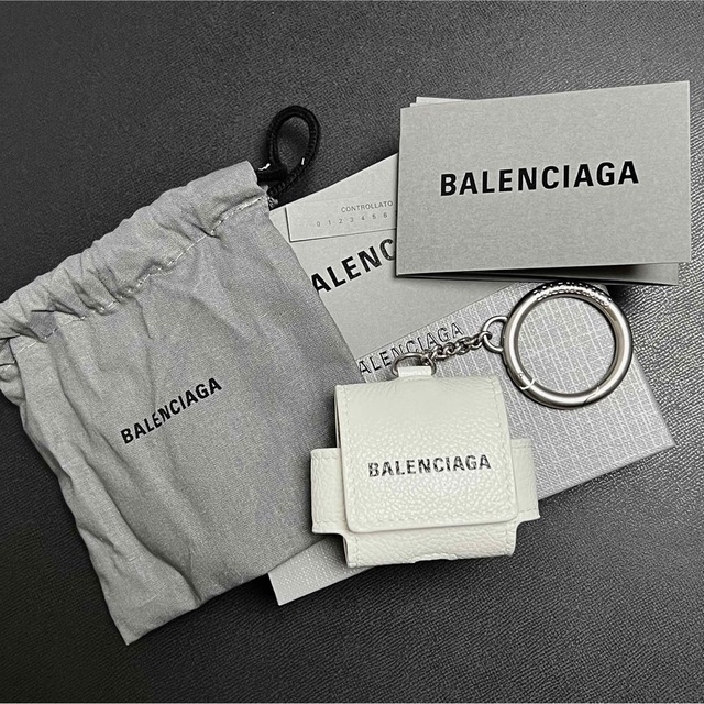 AirPods 第3世代 ケースBALENCIAGA 白 革