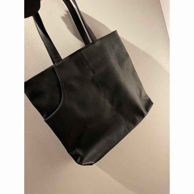 合皮 大容量トートバッグの通販 by vitage shop|ラクマ