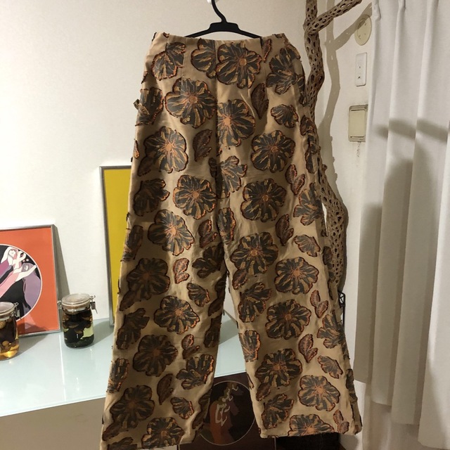 mame(マメ)のEBONY Rose of Sharon Wide Pants レディースのパンツ(バギーパンツ)の商品写真