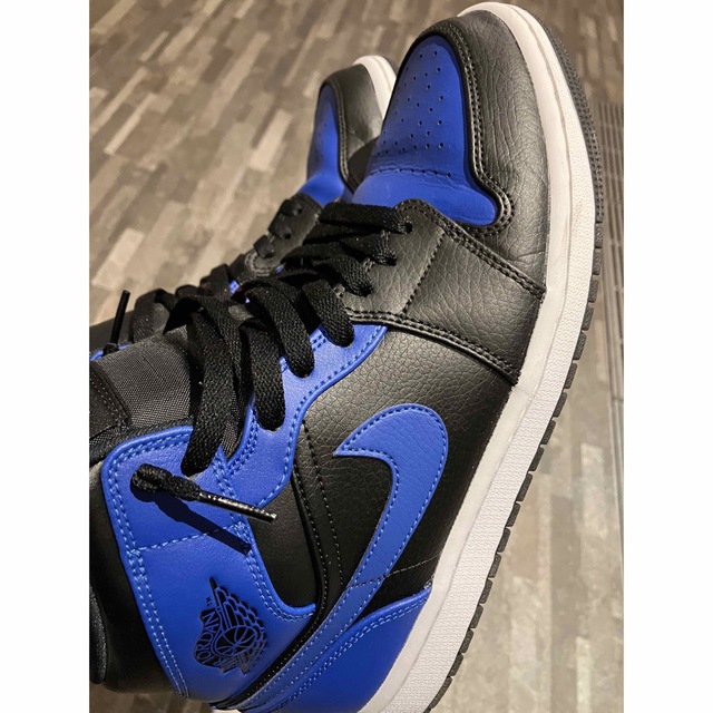 Jordan Brand（NIKE）(ジョーダン)のNike Air Jordan 1 Mid Hyper Royal メンズの靴/シューズ(スニーカー)の商品写真