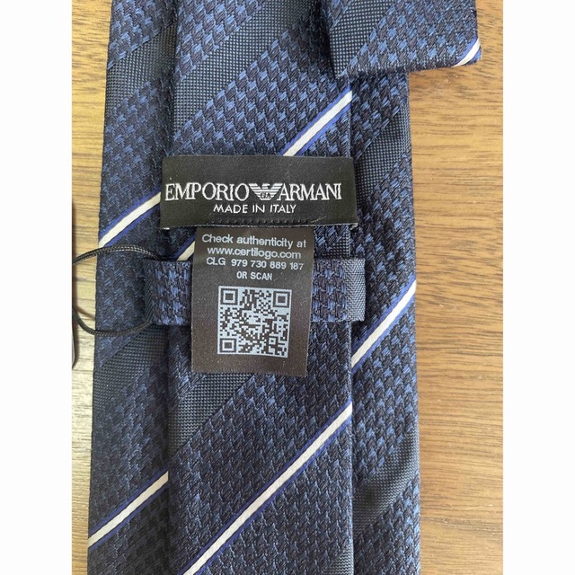 Armani(アルマーニ)のARMANIアルマーニ　ネクタイ　未使用 メンズのファッション小物(ネクタイ)の商品写真