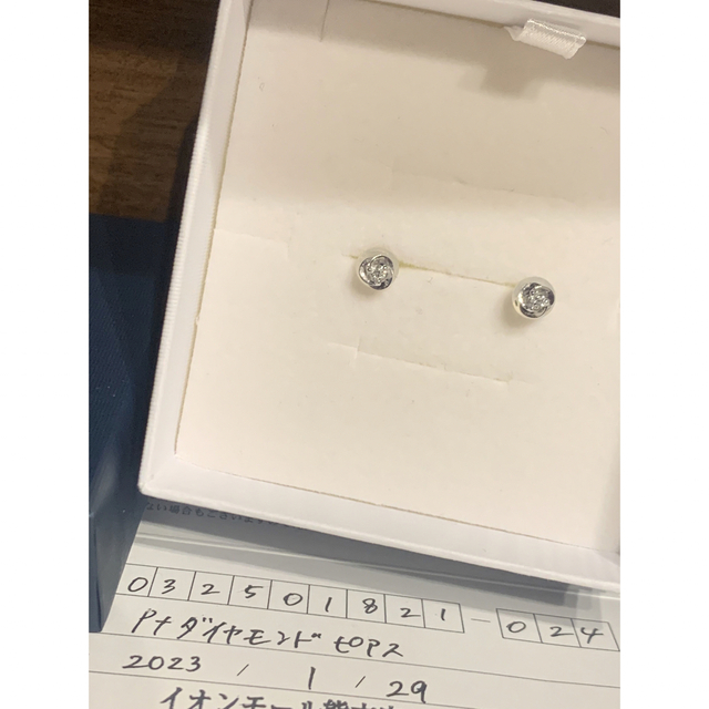 JEWELRY TSUTSUMI(ジュエリーツツミ)の格安！今年購入の美品♡保証書付！ローズモチーフのプラチナダイヤモンドピアス レディースのアクセサリー(ピアス)の商品写真