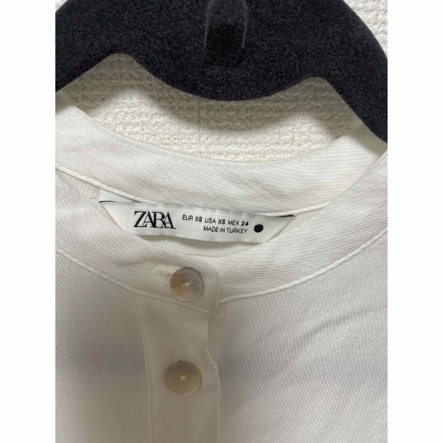 ZARA(ザラ)の【ZARA】シャツ レディースのトップス(シャツ/ブラウス(長袖/七分))の商品写真