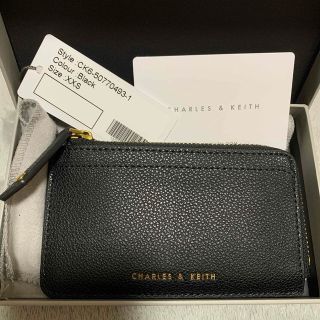 チャールズアンドキース(Charles and Keith)のブラック Charles&Keith ジップカードホルダー(パスケース/IDカードホルダー)