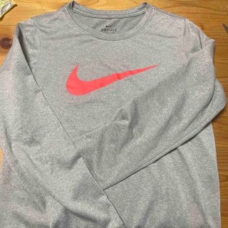 ナイキ(NIKE)のナイキ　キッズ用長袖Tシャツ　Mサイズ(Tシャツ/カットソー)