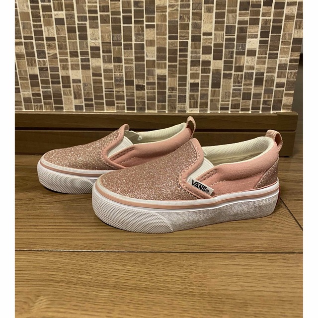 VANS(ヴァンズ)のVANS ラメ スニーカー キッズ/ベビー/マタニティのベビー靴/シューズ(~14cm)(スニーカー)の商品写真