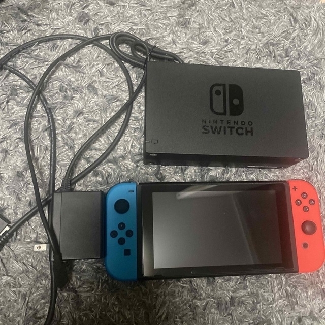 Nintendo Switch 本体 JOY-CONネオンブルー ネオンレッド