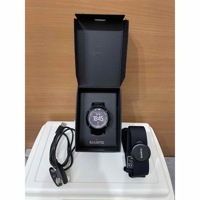 SUUNTO(スント)のSUUNTO スント AMBIT3 PEAK BLACK アンビット3 ピーク メンズの時計(腕時計(デジタル))の商品写真