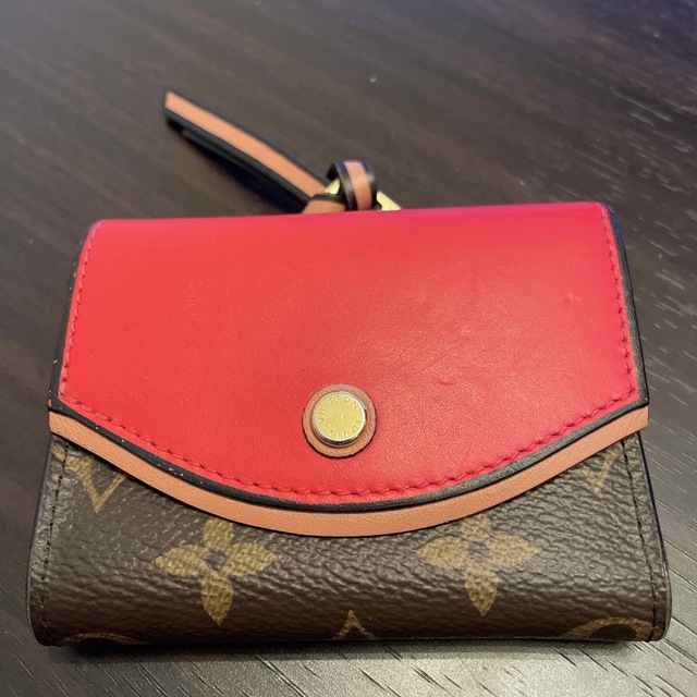 LOUIS VUITTON 財布