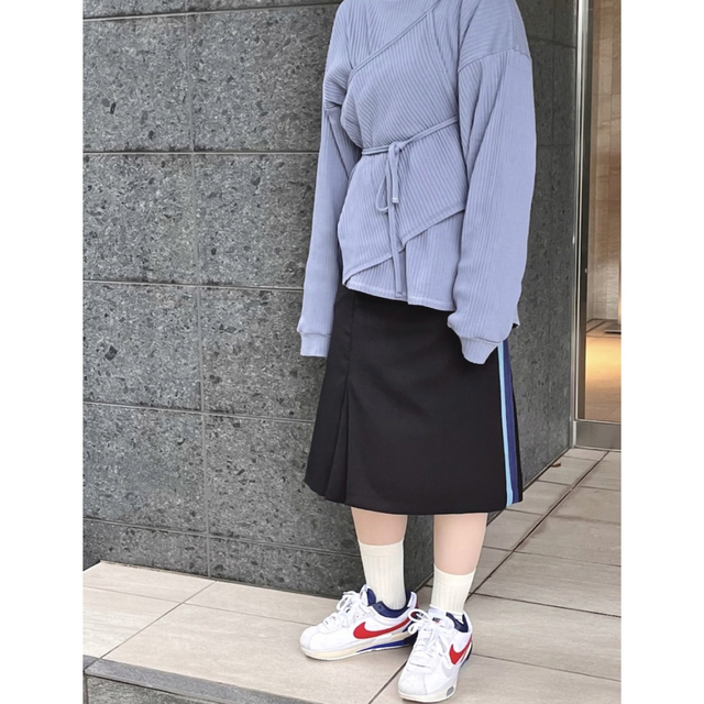 Marni(マルニ)の【美品】MARNI 側章 サイドラインスカート レディースのスカート(ひざ丈スカート)の商品写真