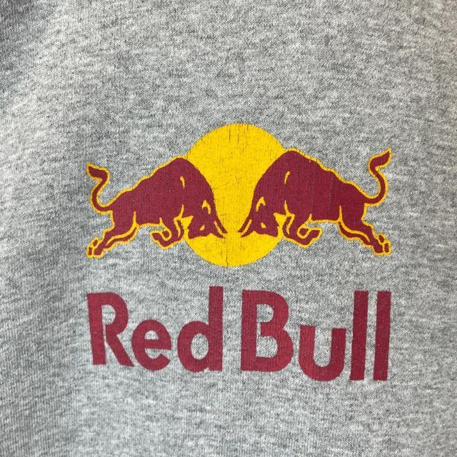 Red Bull(レッドブル)のレッドブル　企業ロゴ　シンプル　海外製　古着　長袖　プルオーバー　パーカー メンズのトップス(パーカー)の商品写真