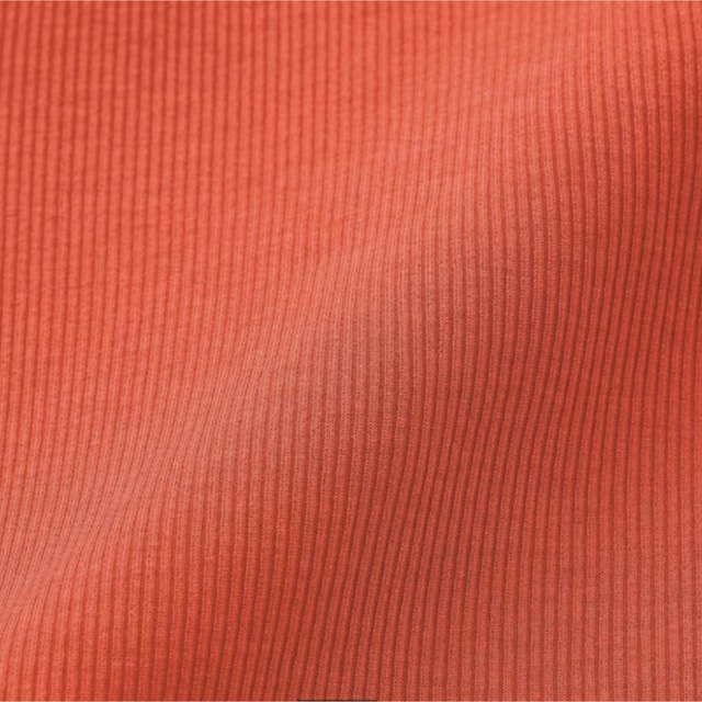 GU(ジーユー)の【専用】GU ソフトリブタートルネックT オレンジ レディースのトップス(カットソー(長袖/七分))の商品写真