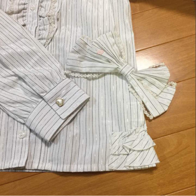 140cm 女の子 ブラウス キッズ/ベビー/マタニティのキッズ服女の子用(90cm~)(ブラウス)の商品写真